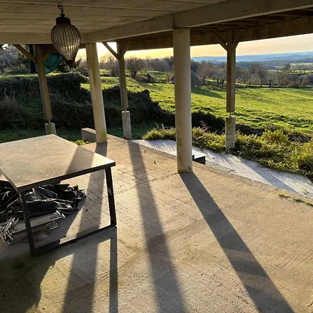 Holiday home S'evader Vers L'horizon 6pers, Calme, Wifi Chalvignac