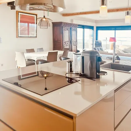 Holiday home S'evader Vers L'horizon 6pers, Calme, Wifi