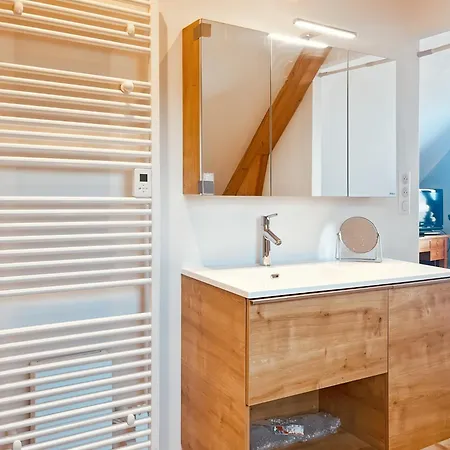 Дом отдыха S'evader Vers L'horizon 6pers, Calme, Wifi Chalvignac